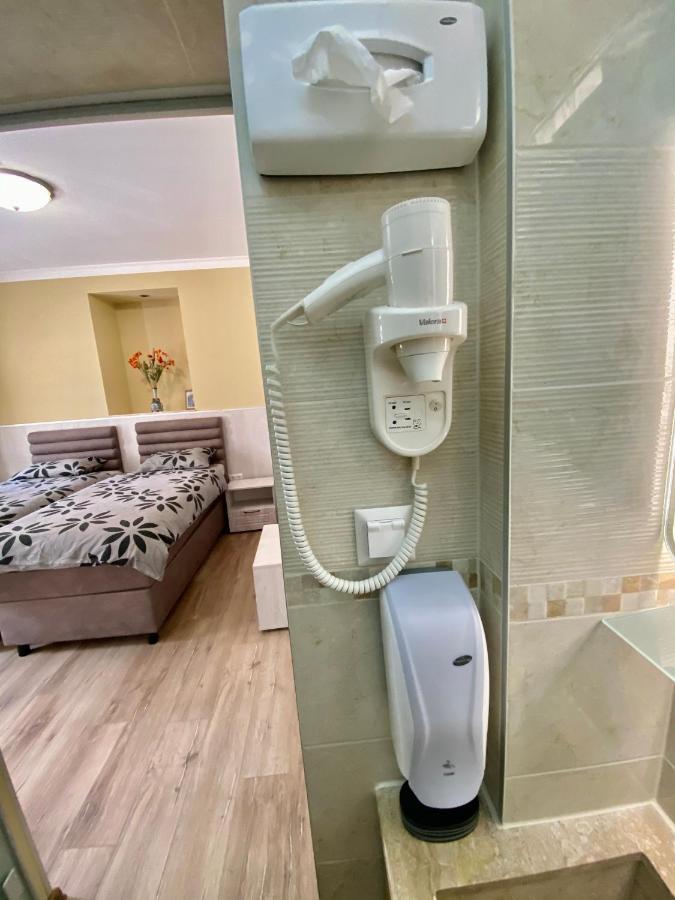 Къща За Гости Кребс Guesthousekrebs Shumen Exterior foto