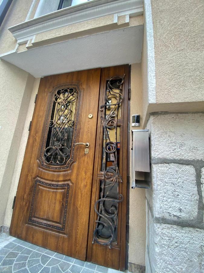 Къща За Гости Кребс Guesthousekrebs Shumen Exterior foto