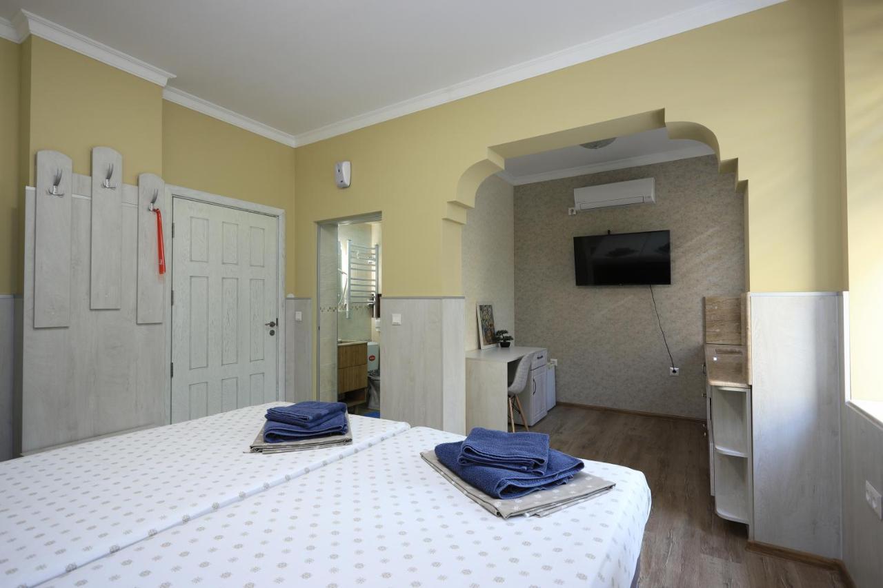 Къща За Гости Кребс Guesthousekrebs Shumen Exterior foto